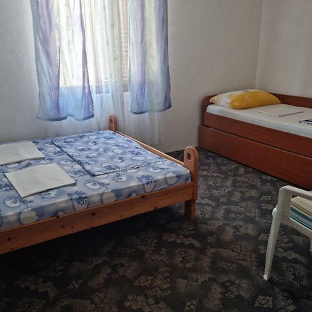 Rooms Mat Vir Eksteriør bilde